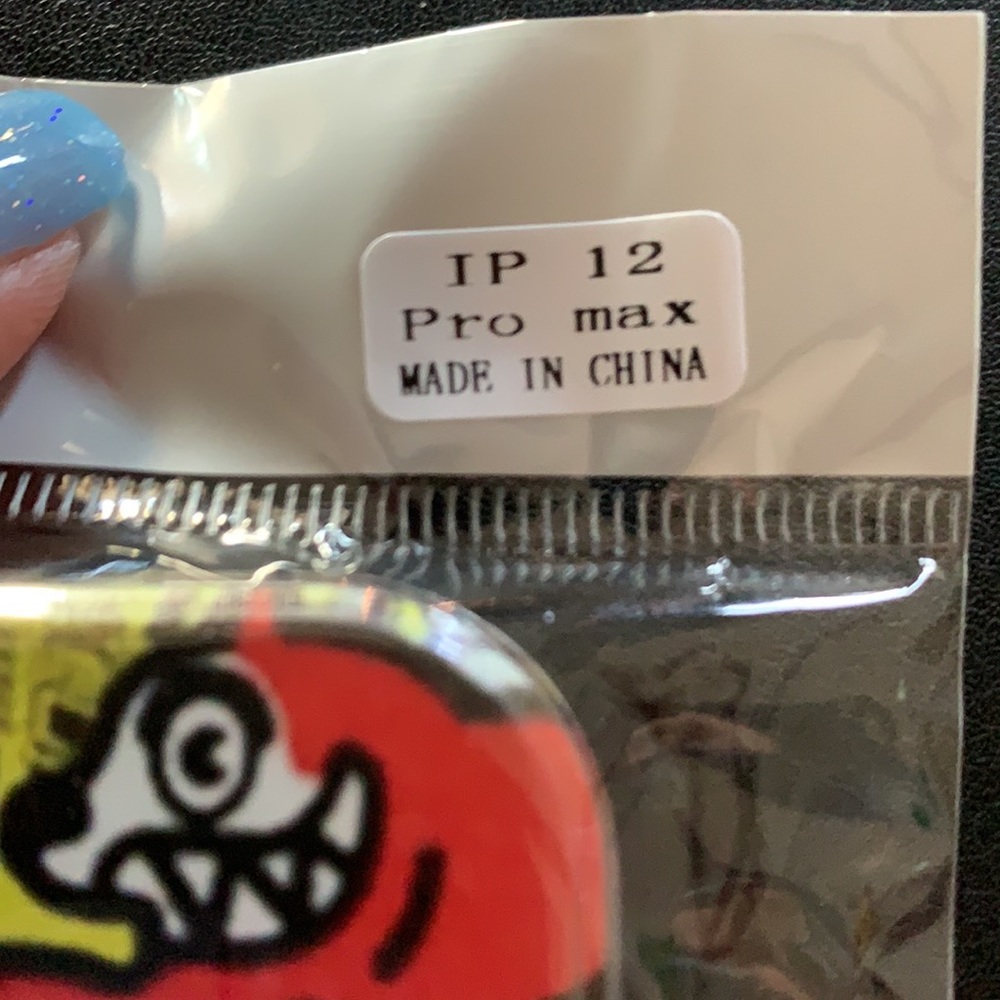 iPhone 12 Pro Max case - Picture 4 of 4